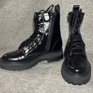 Dolce Vita Rainer Boots. NEW